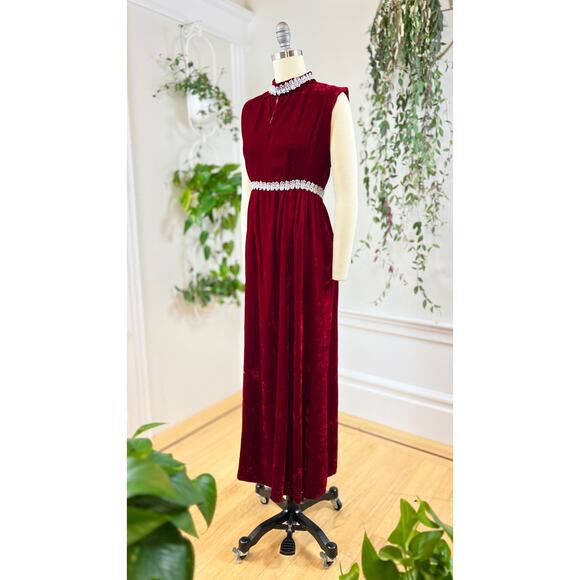 Vintage 1970s Dress Set 70s Red Velvet Party Matching Cape Holiday Formal Maxi - Picture 7 of 11